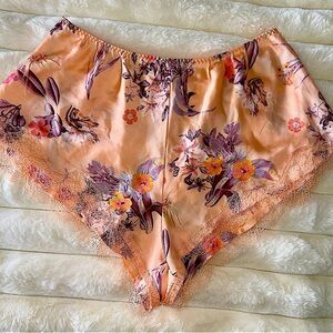 Victoria’s Secret Soft Silky Satin lace pajama shorts floral multicolor Small